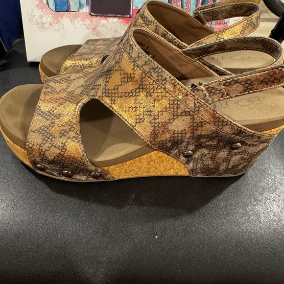 ✨ Corkys Snake Print Wedge Sandals – Size 8 ✨ - Picture 2 of 4